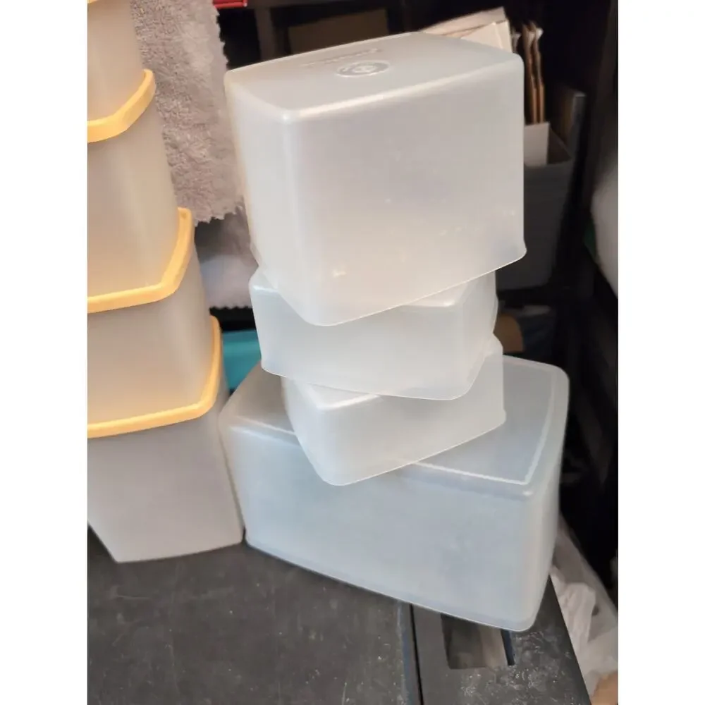 Vtg 28 Pc Tupperware Container 1527-4, 312-61, 1311-7, 311-28, 310-88, 714-2 Lot